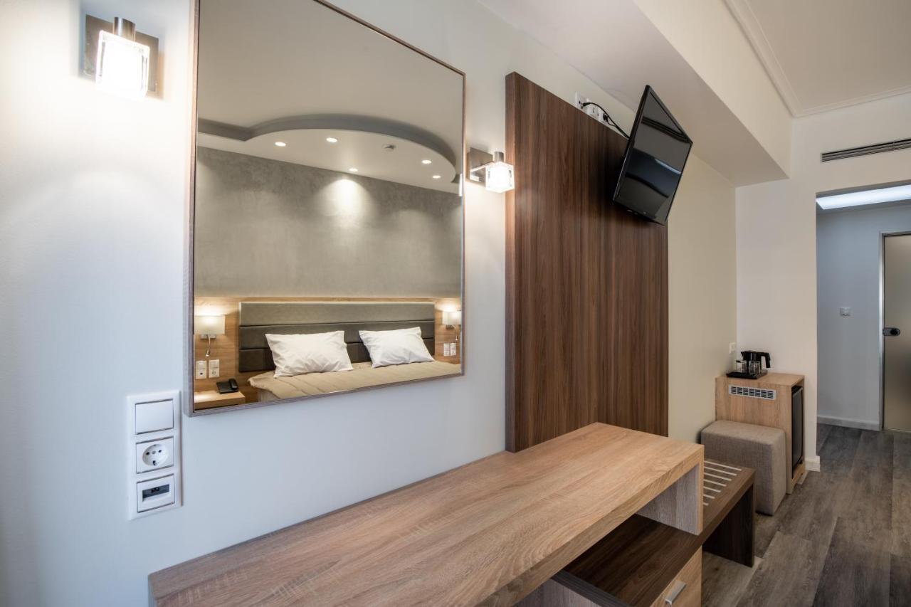 Xenophon Hotel 4*
