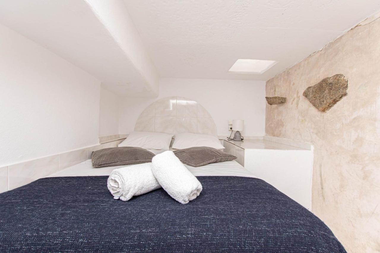 Peristeronas Village 3*