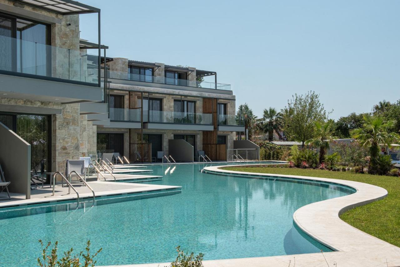 Portes Lithos Luxury Hotel