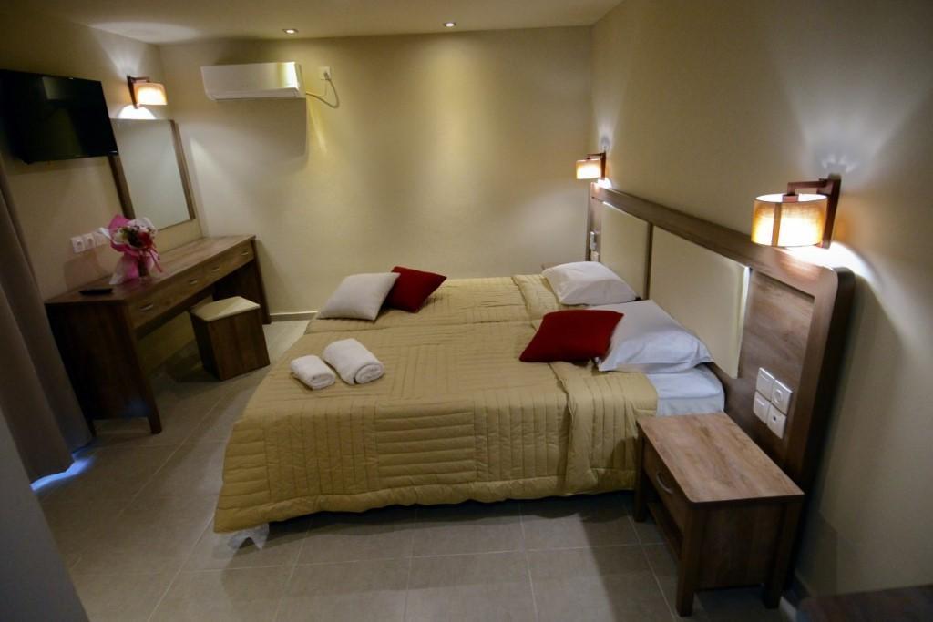 Hotel Blue Sea Argyrades