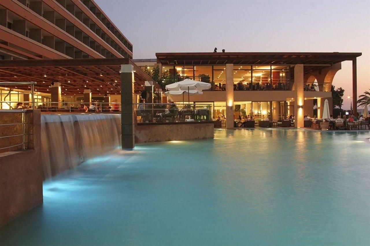 Oceanis Hotel 4*