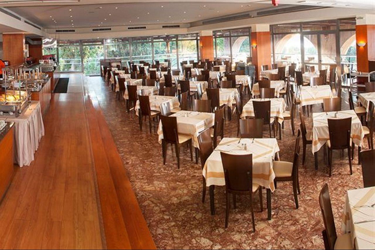 Oceanis 4* Ixia (Rhodes)