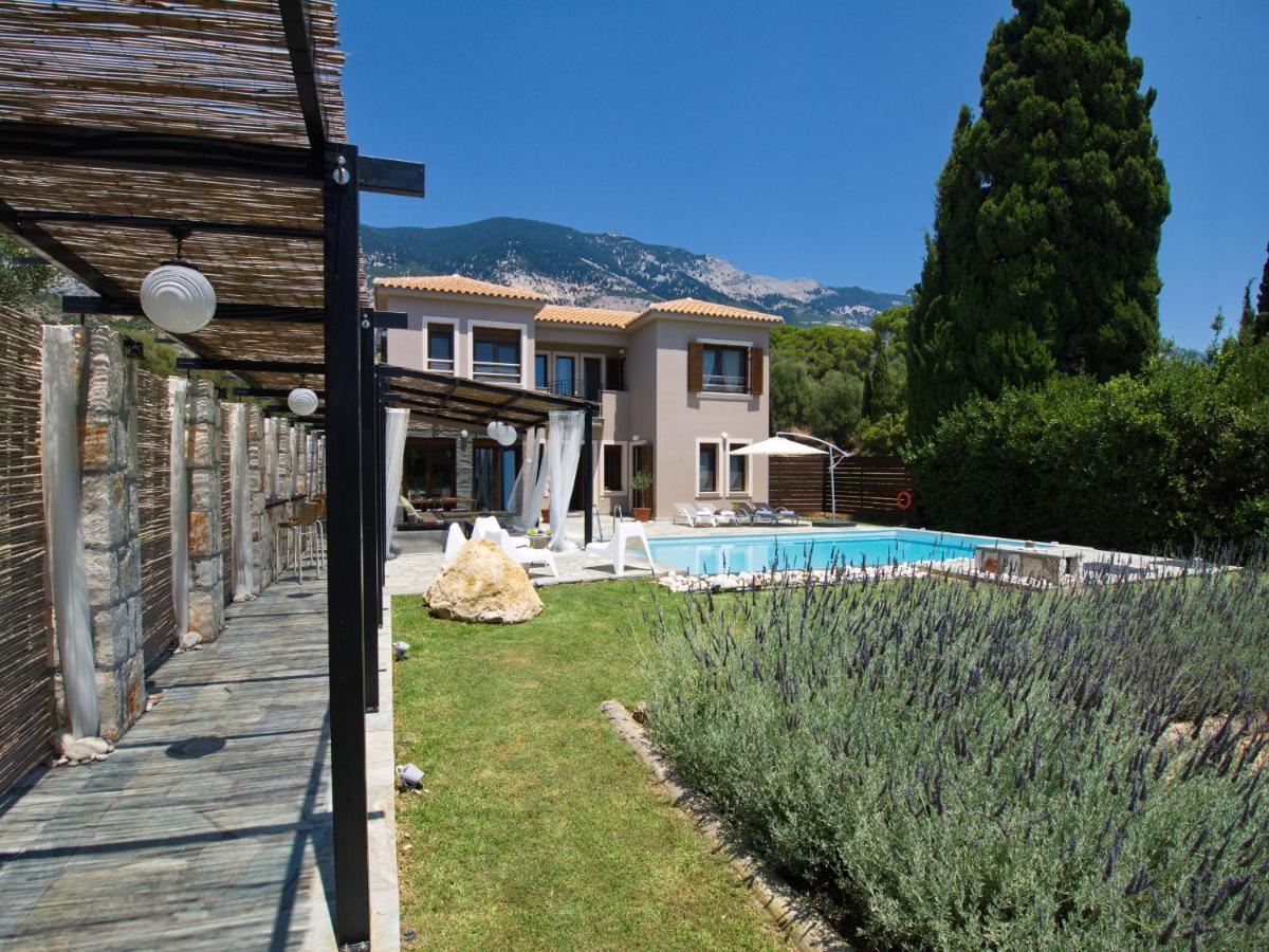 Minetti Villa Lourdata (Kefalonia)
