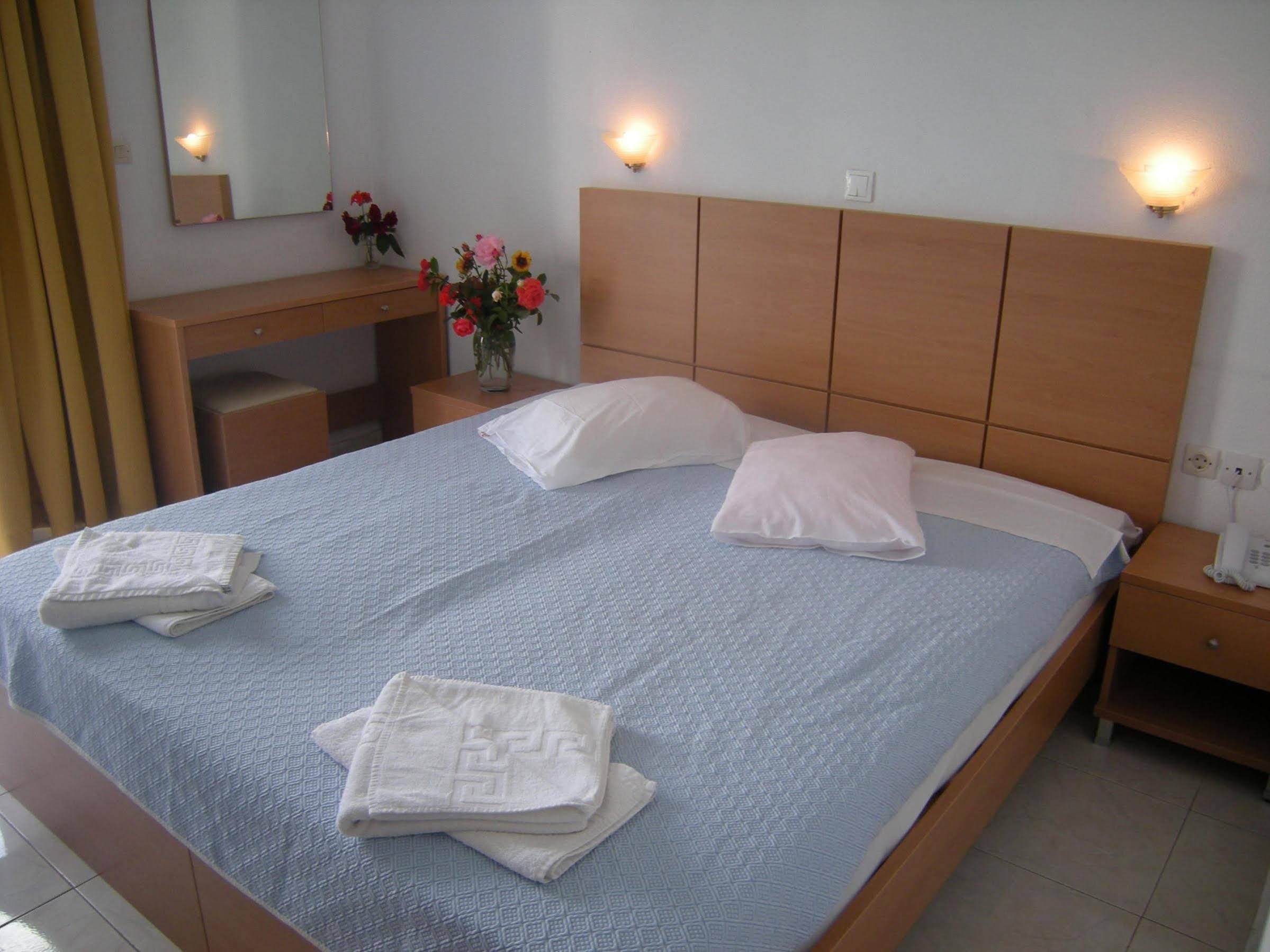 Summer Dream Aparthotel 3*
