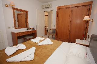 Ekavi Hotel
