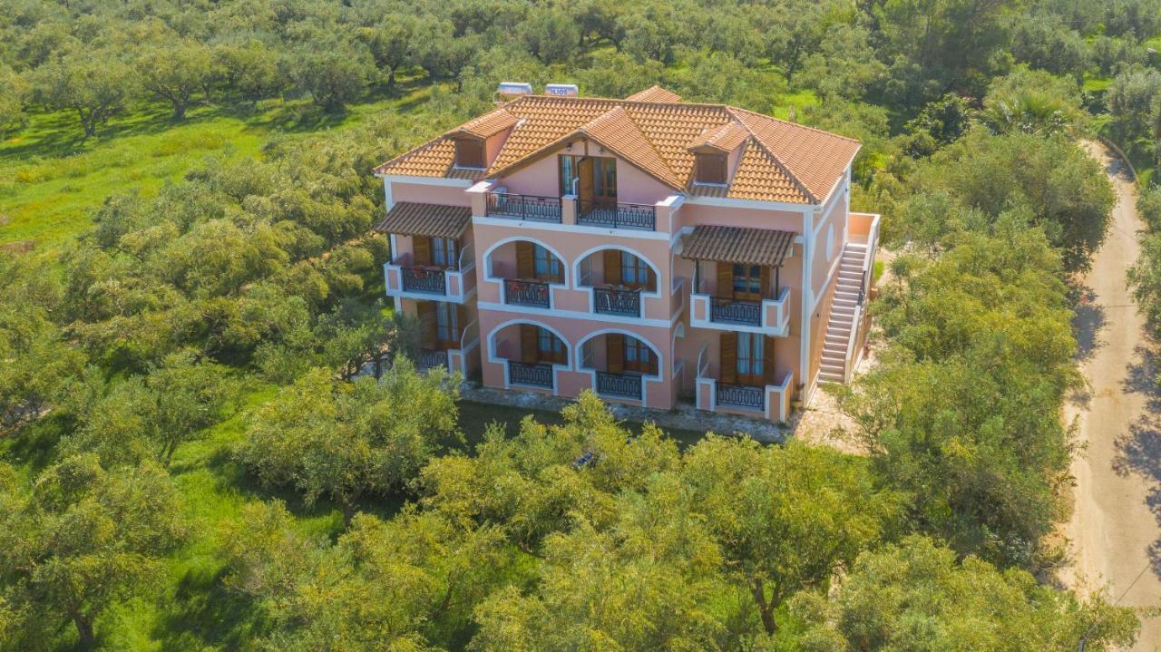 Apartment Kavos Psarou & *