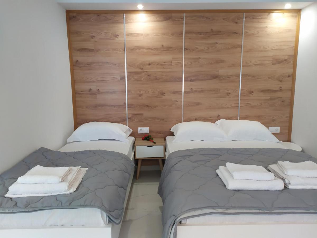 Del Soll Aparthotel Polychrono