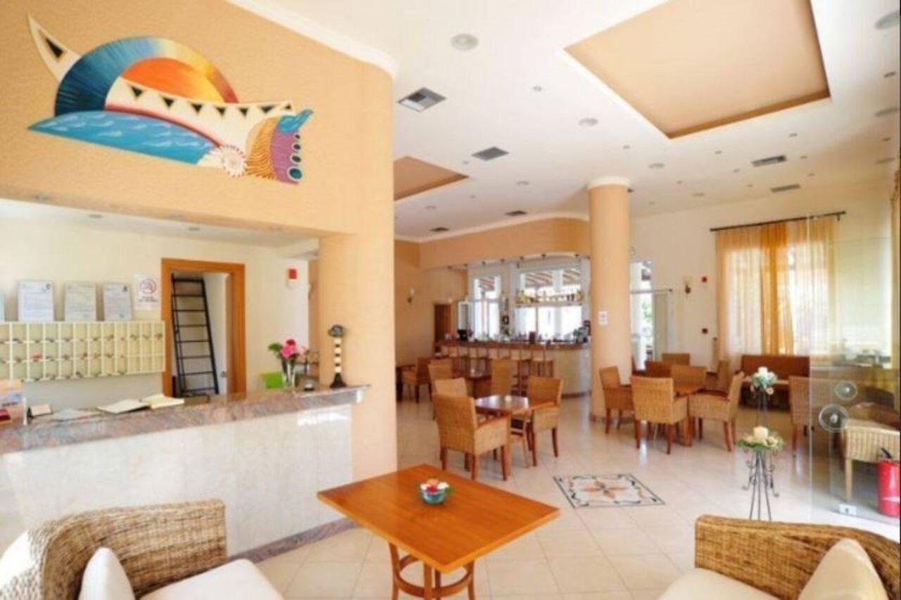 Aparthotel Thinalos