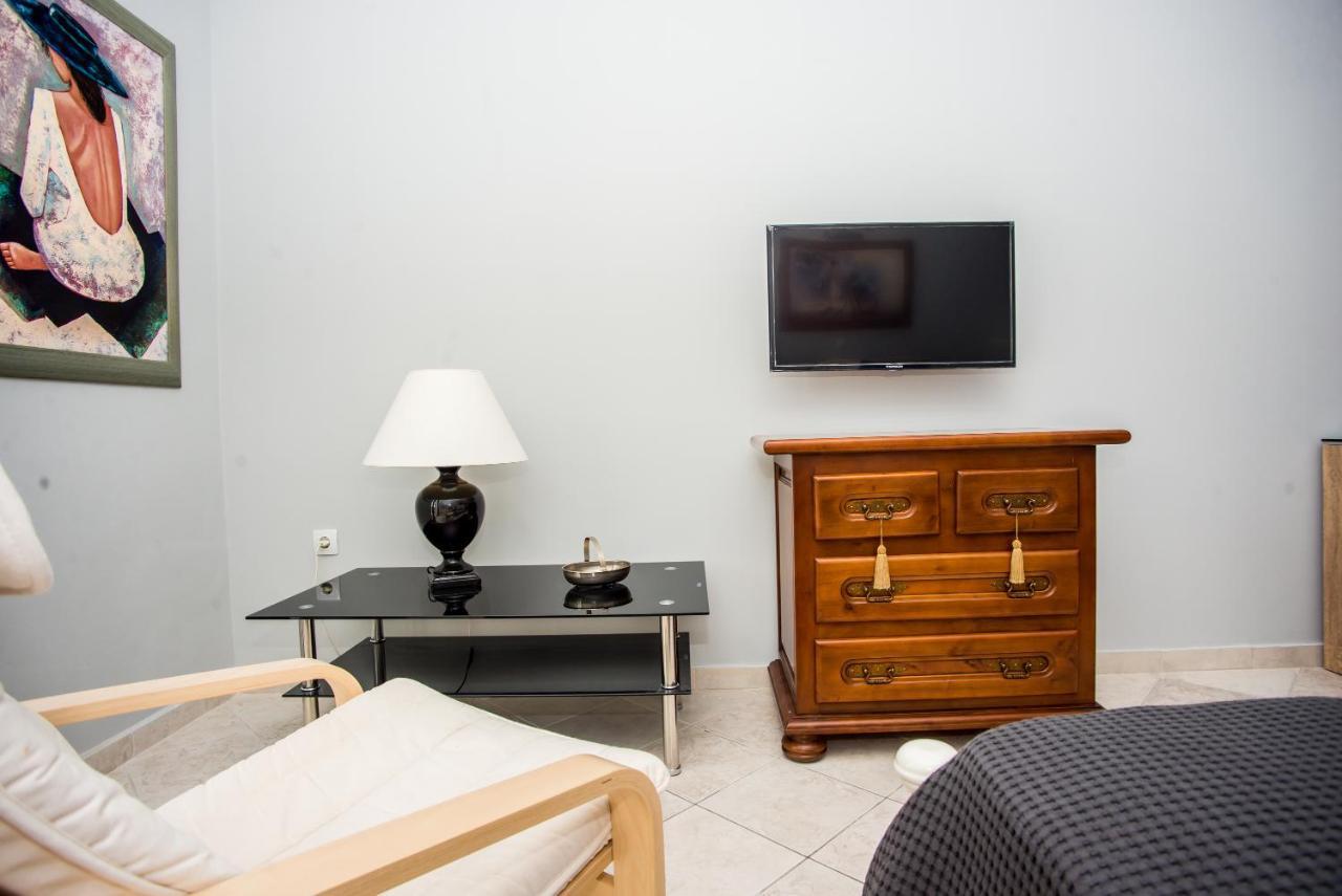 Xenia Ionis Luxury Aparthotel
