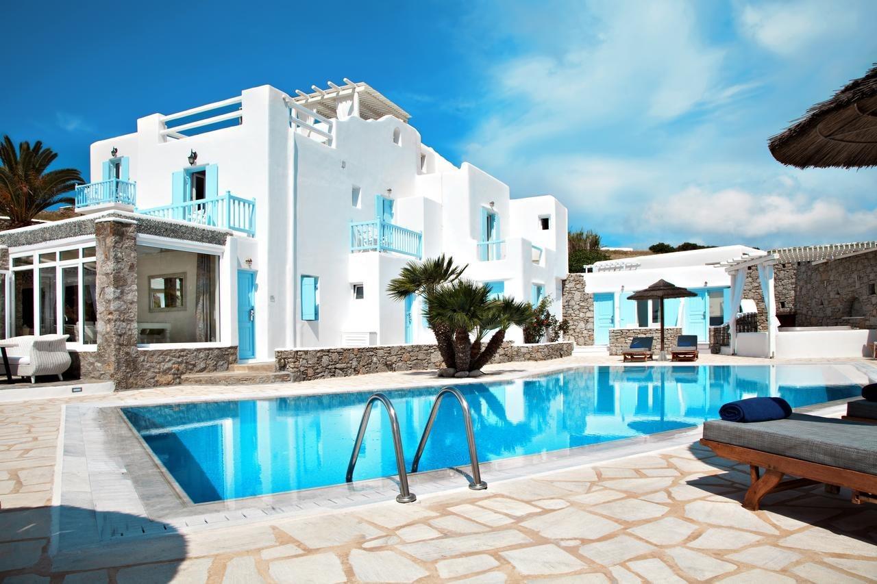 Paradise View 3*