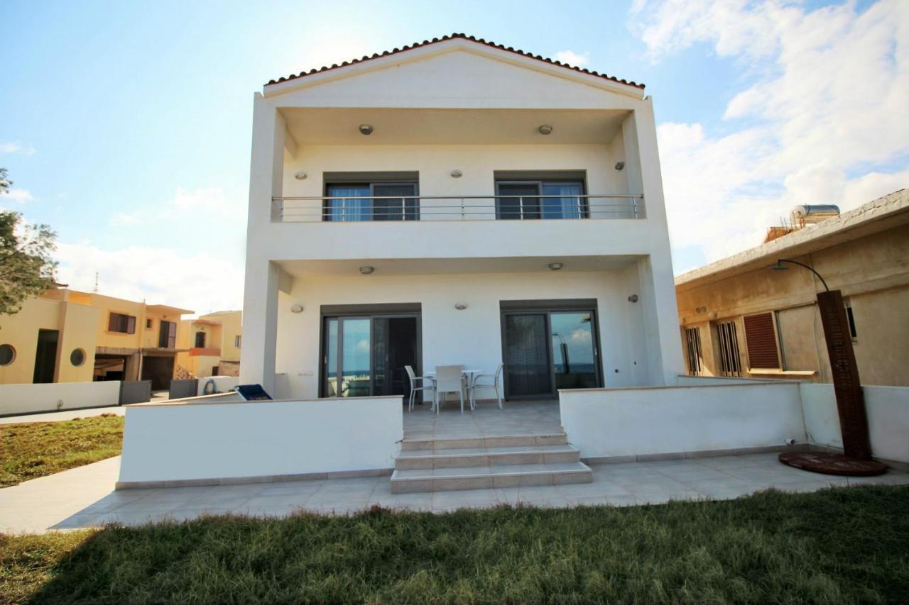 Amoutsa Seaside