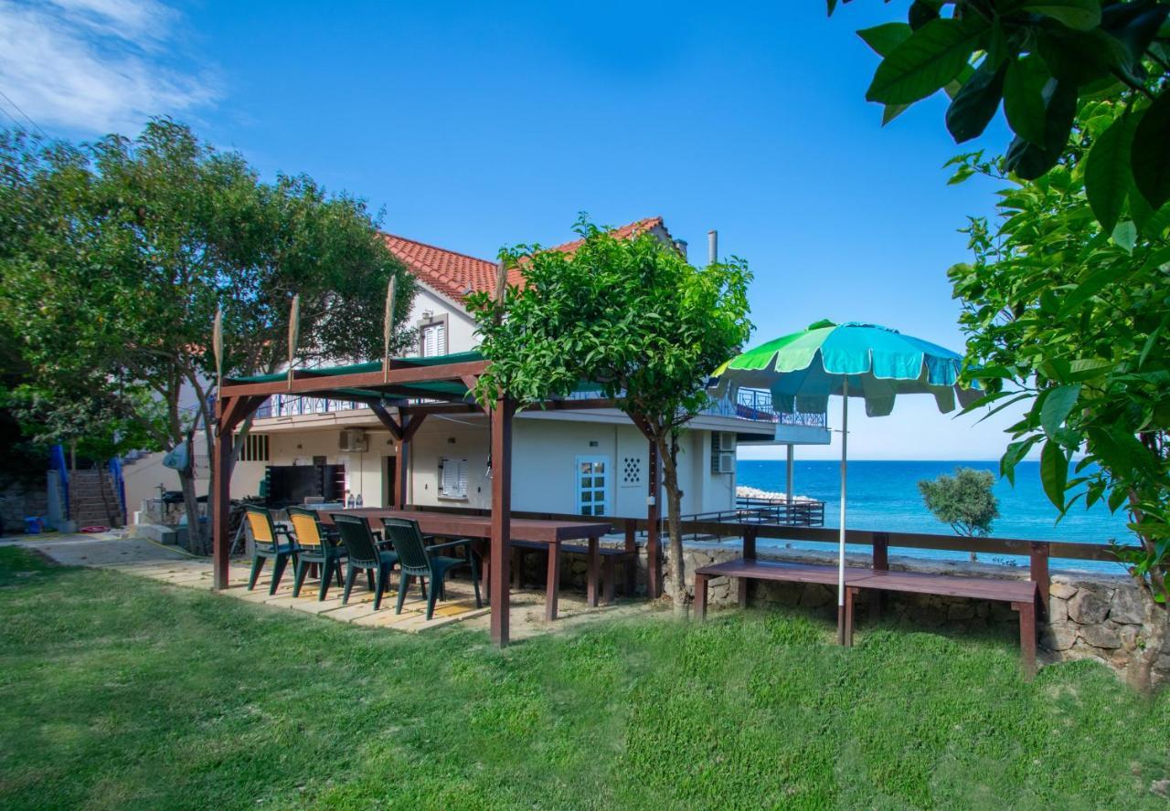 Apartment Paradiso Del Mare On The By 