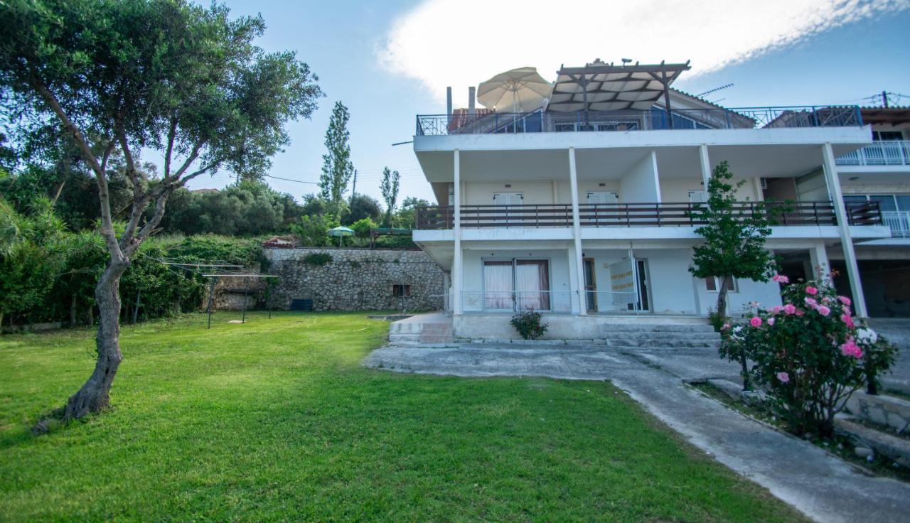 Apartment Paradiso Del Mare On The By 