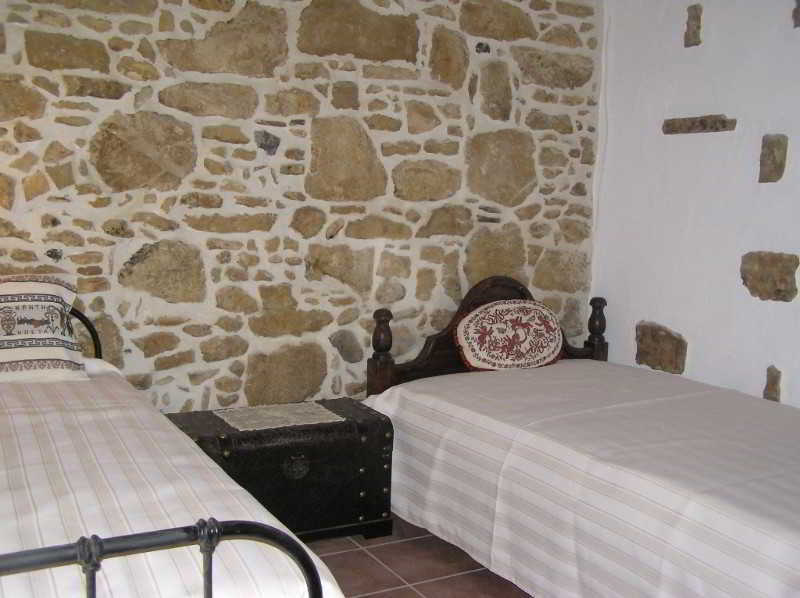 Radamanthys Hotel
