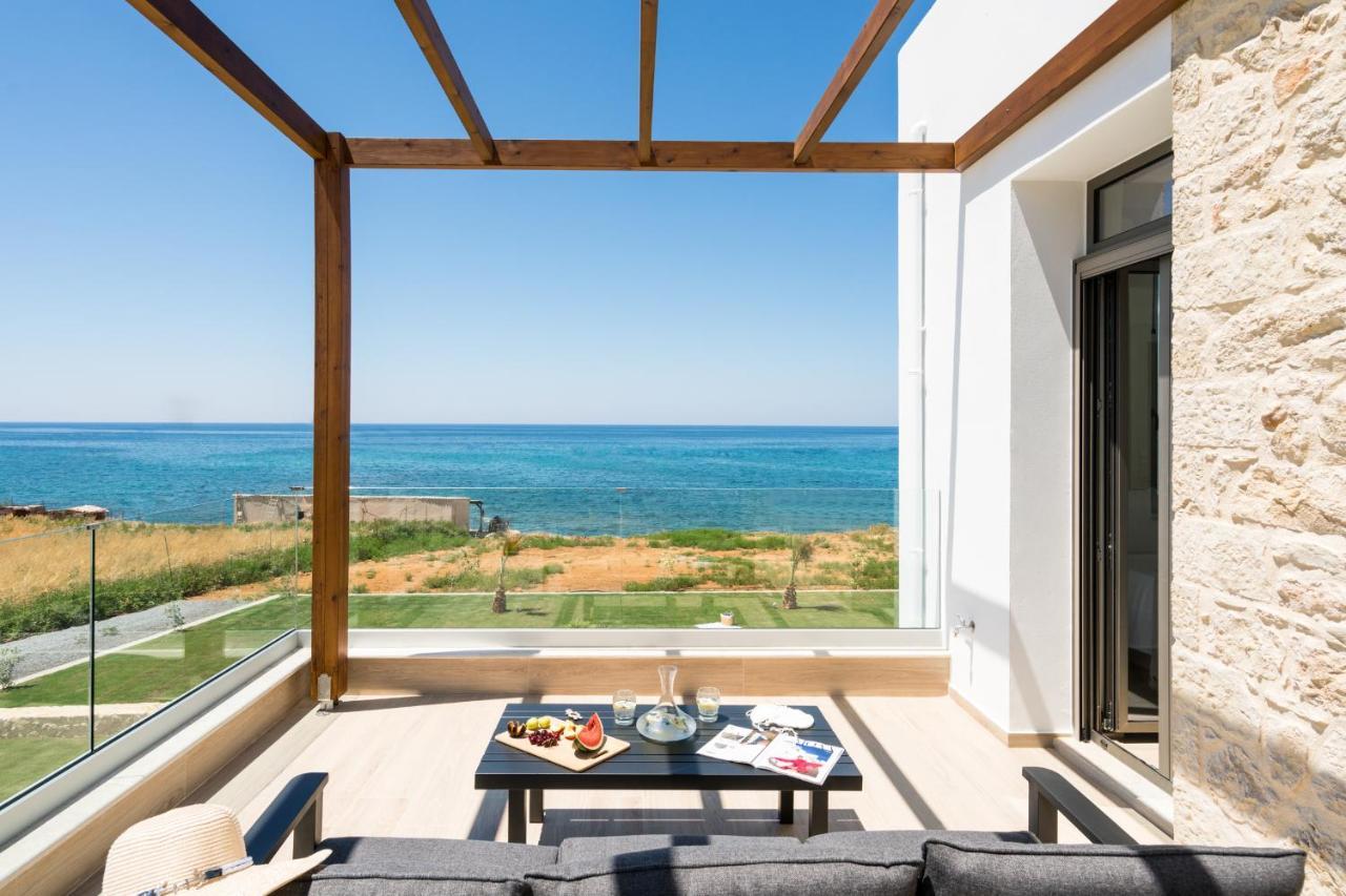 Beachfront Nymphes Aigli, Brand New With Pool, Children Area & Bbq *