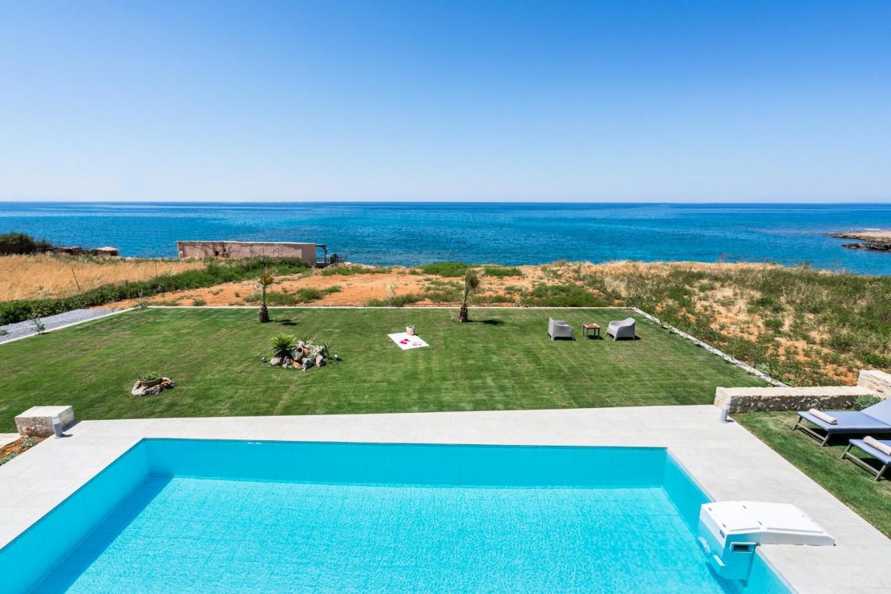Beachfront Nymphes Aigli, Brand New With Pool, Children Area & Bbq Skaleta