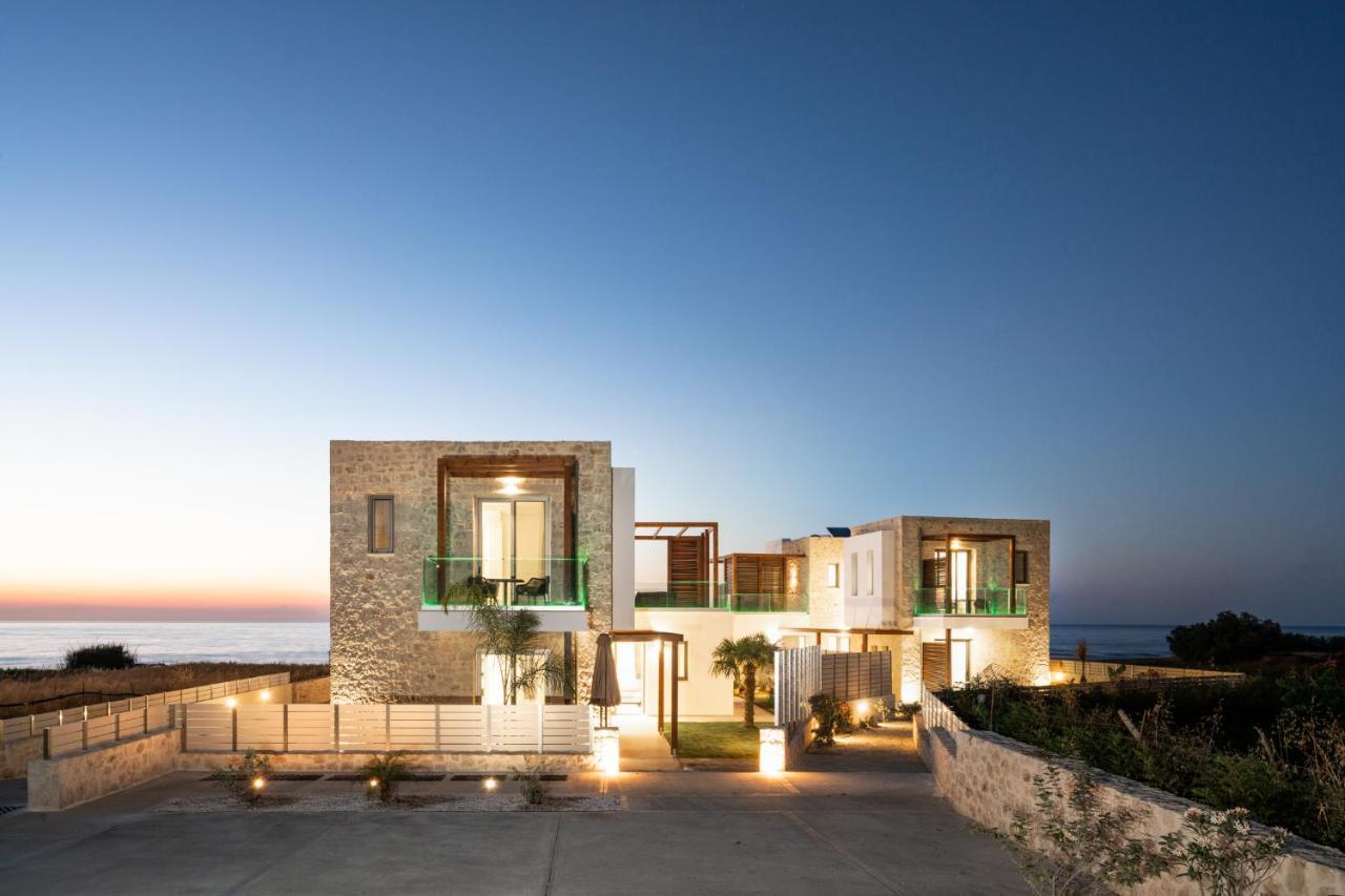 Beachfront Nymphes Aigli, Brand New With Pool, Children Area & Bbq Villa