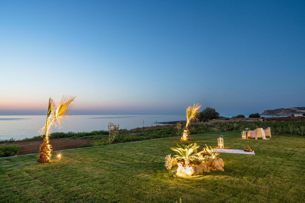 Beachfront Nymphes Aigli, Brand New With Pool, Children Area & Bbq Villa