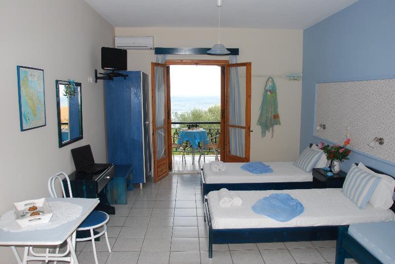 Kavos Psarou & * Psarou (Zakynthos)