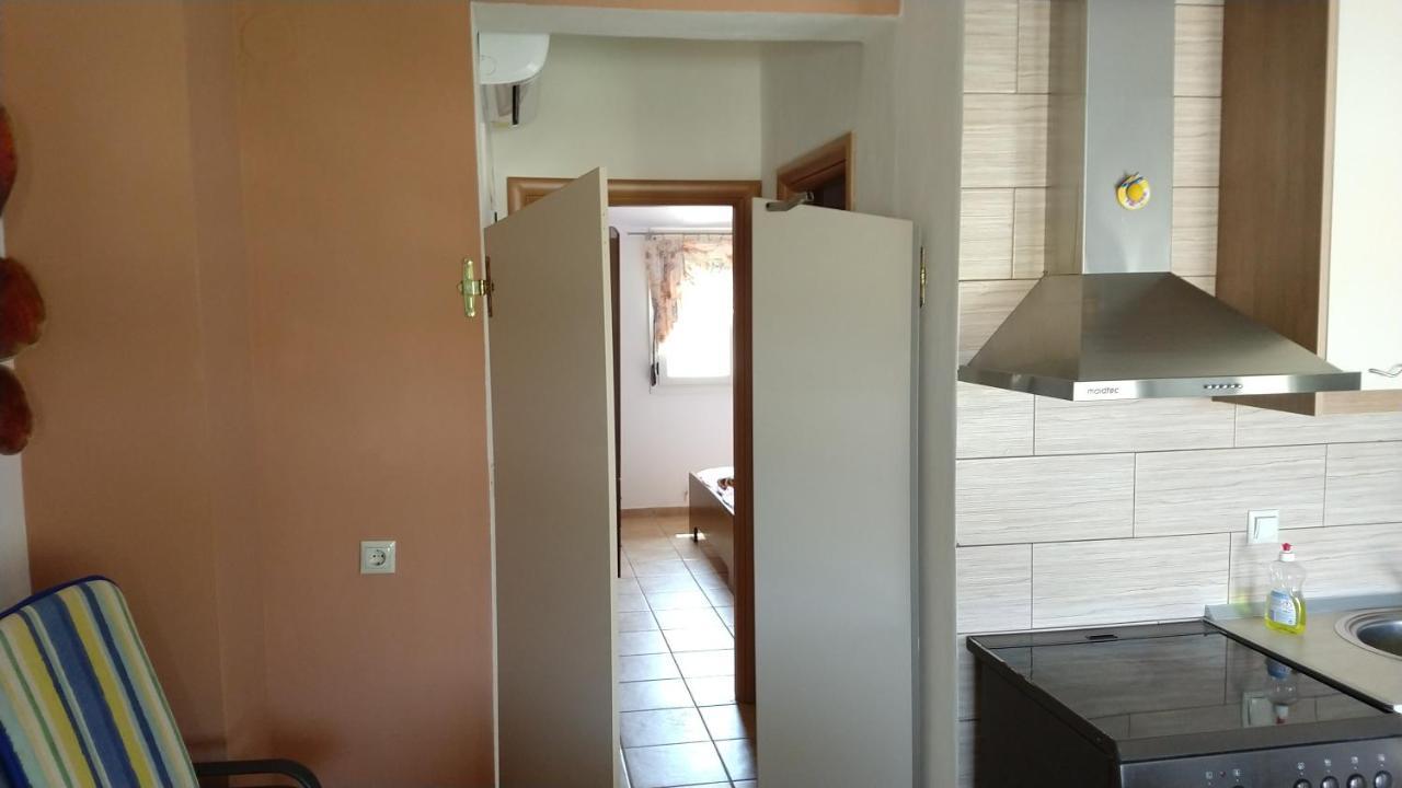 Zoe's Apartment Nikiti (Sithonia)