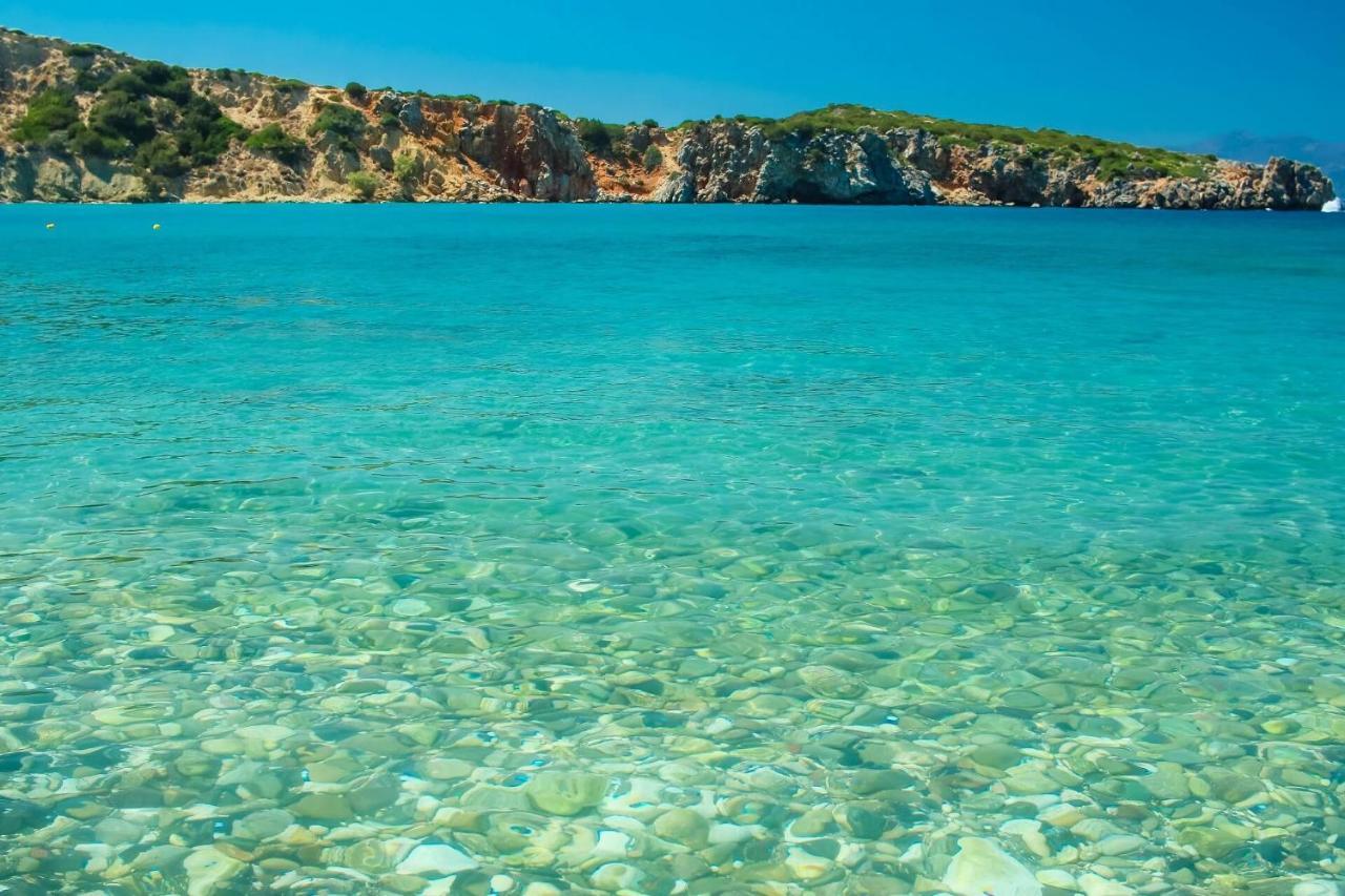 Azure Sea, Istro