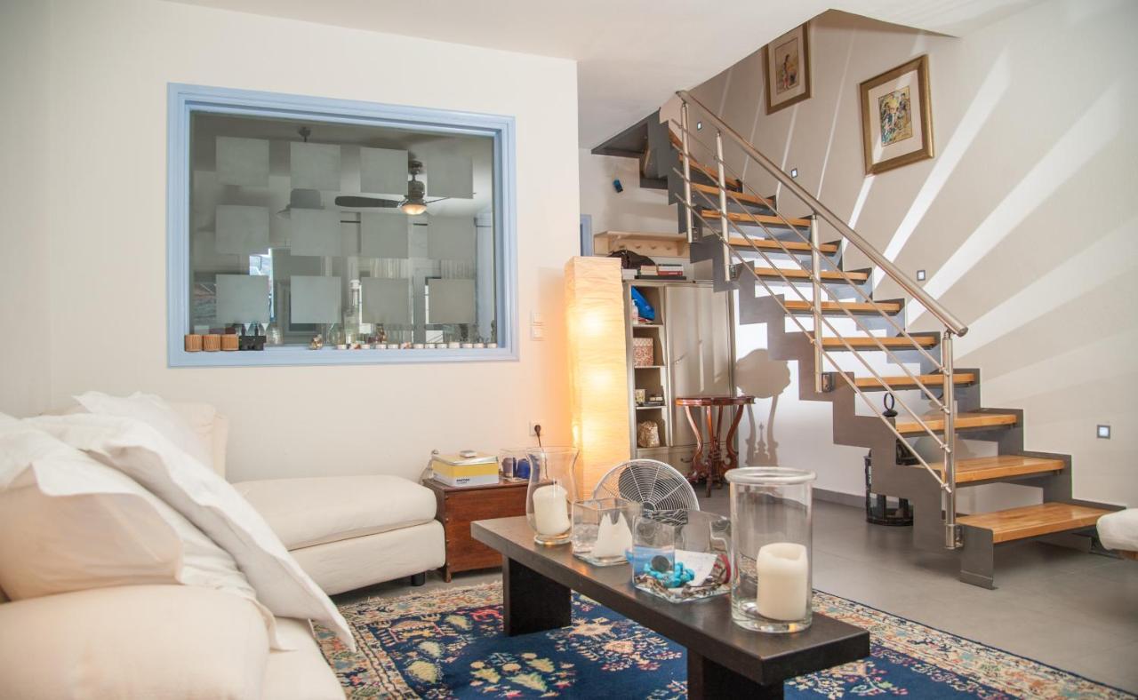 Island View House