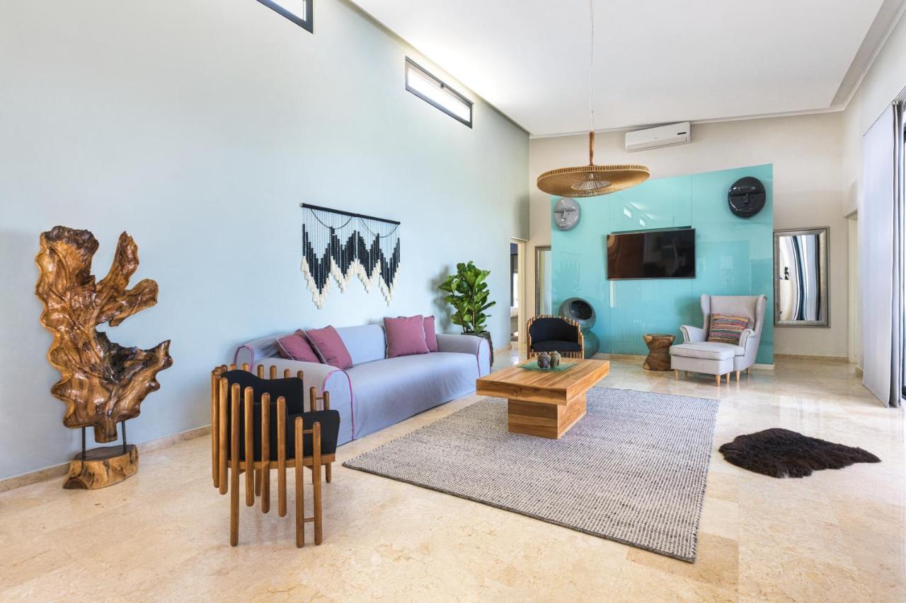 Villa Jamila By Cura Collection *
