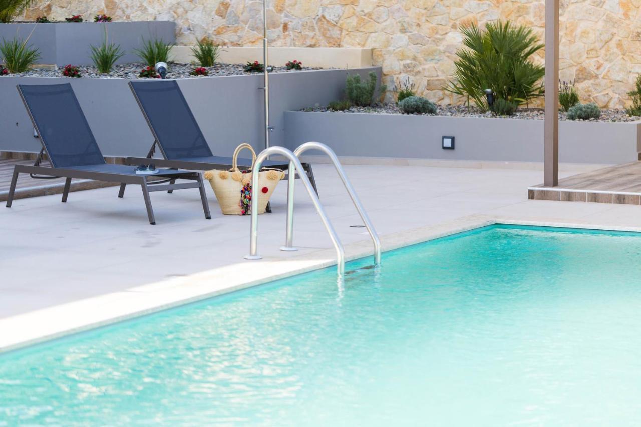 Villa Aelia I Modern & Ideal For Large Groups *
