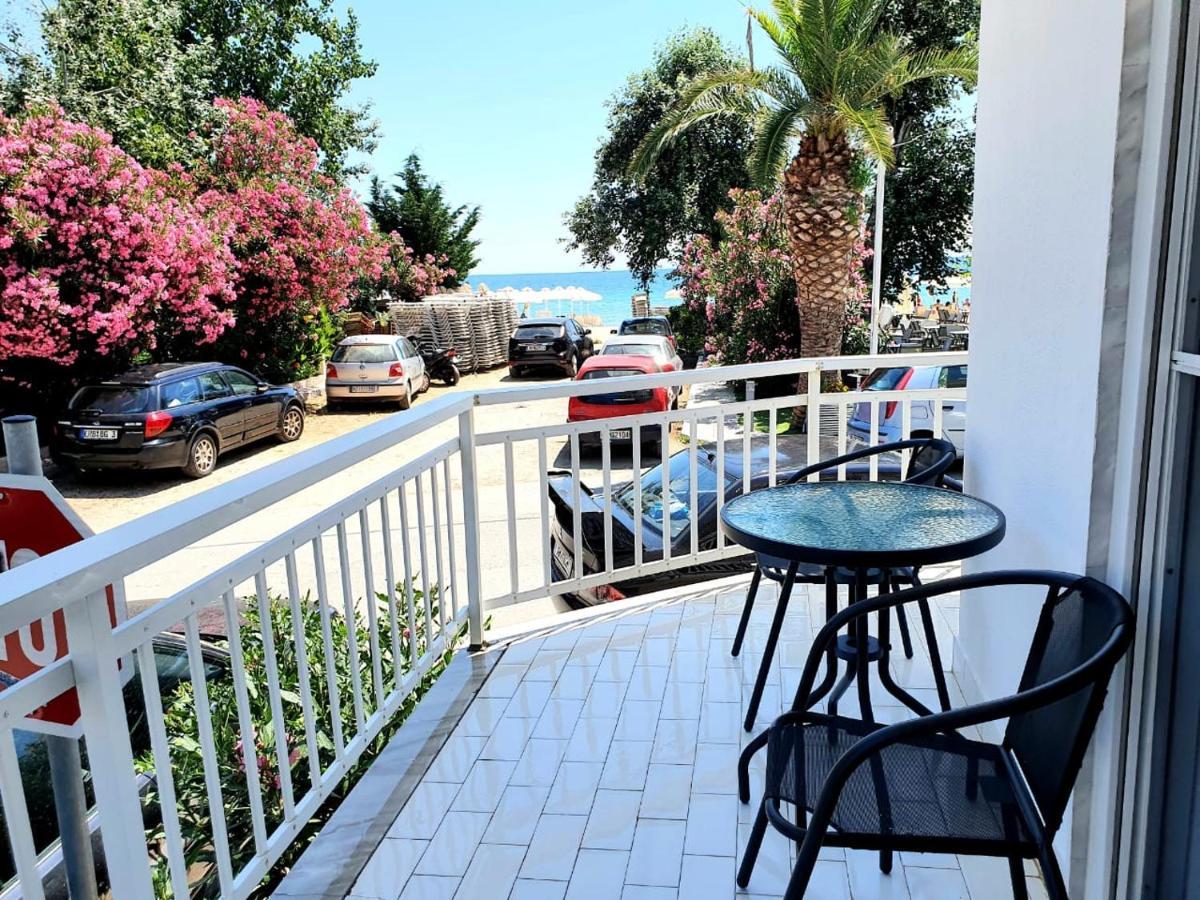 Sea View In *