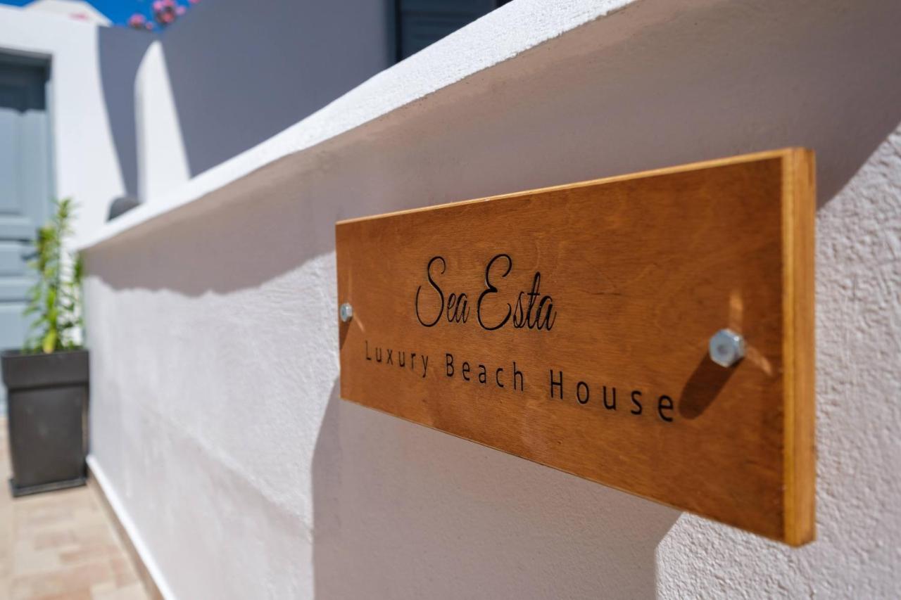Santorini Aparthotel 3*