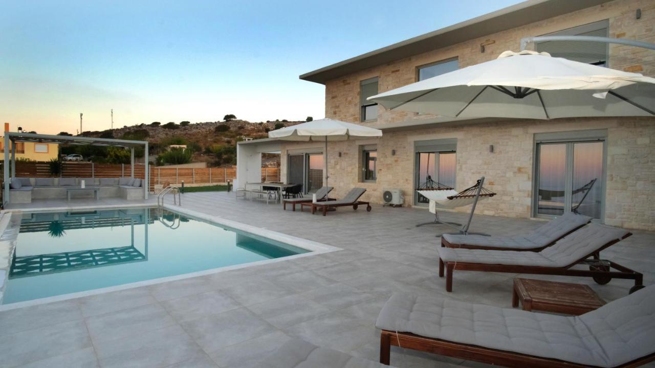 Villa Eva West And East With 2 Private Infinity Pool & And Panoramic Sea View