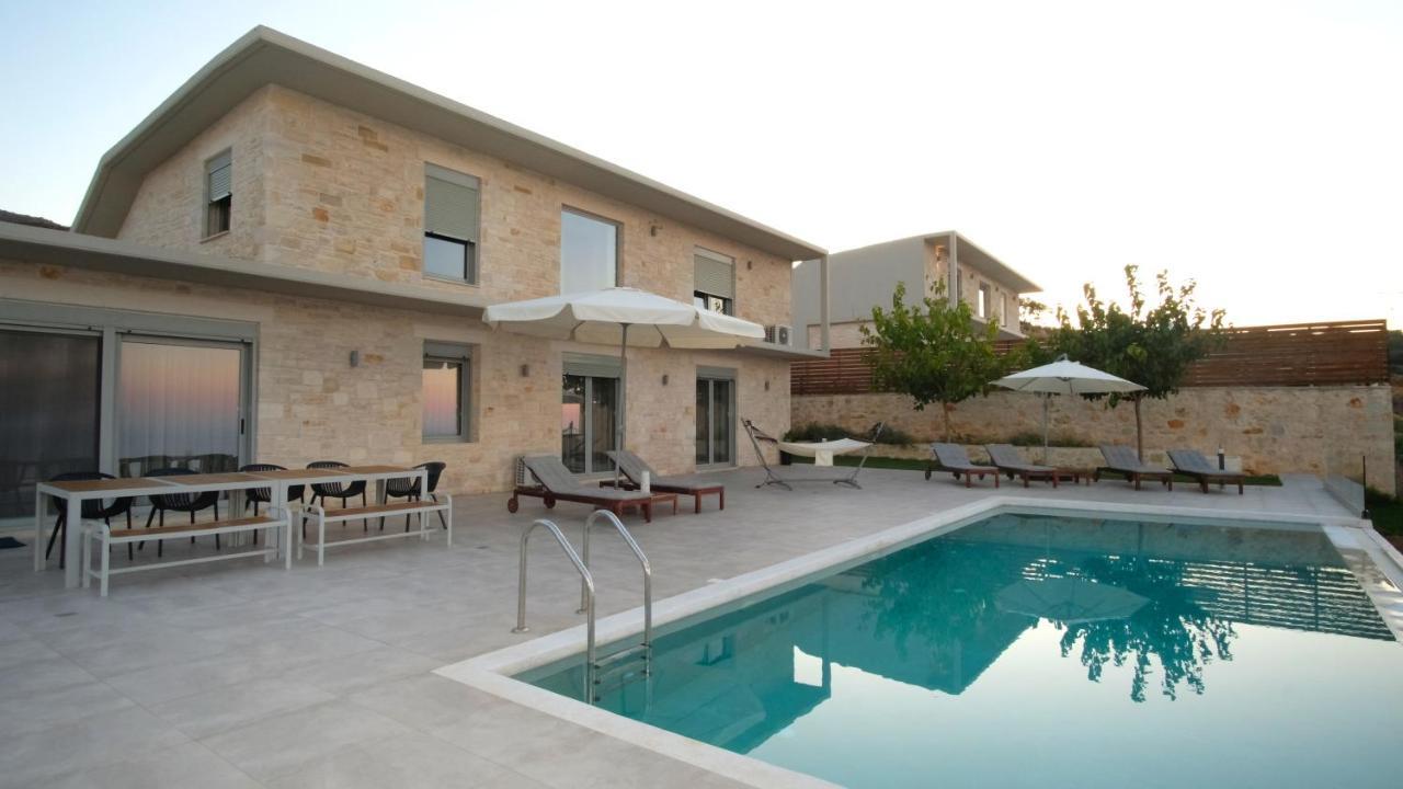 Villa Eva West And East With 2 Private Infinity Pool & And Panoramic Sea View