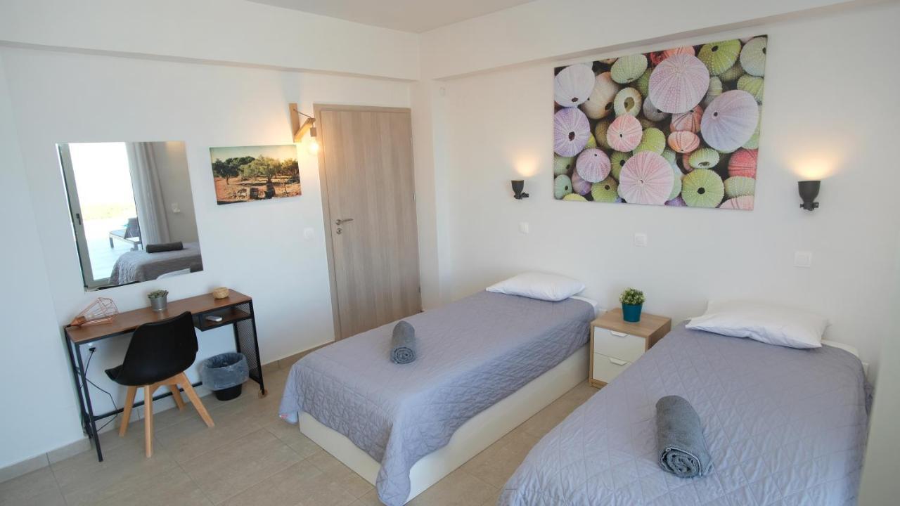 Eva West And East With 2 Private Infinity Pool & And Panoramic Sea View * Gerani (Rethymno)
