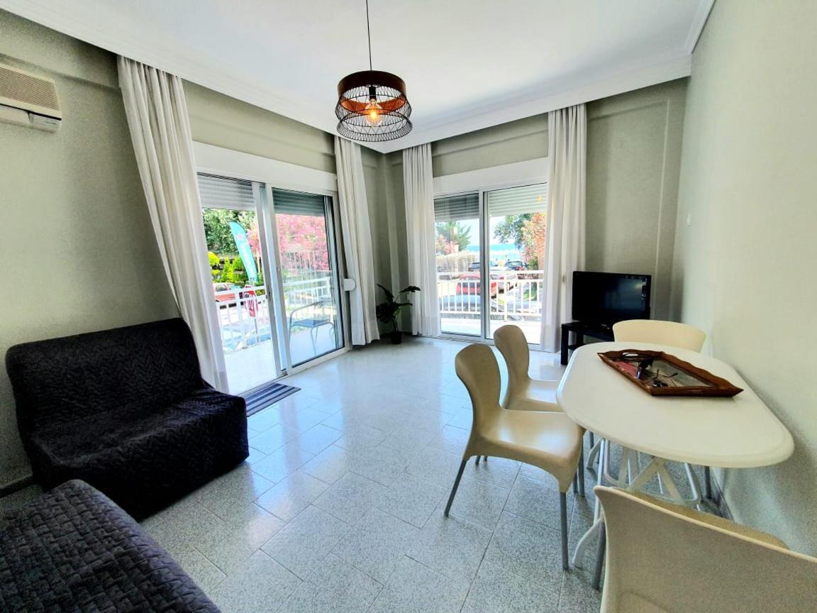 Sea View In Holiday home