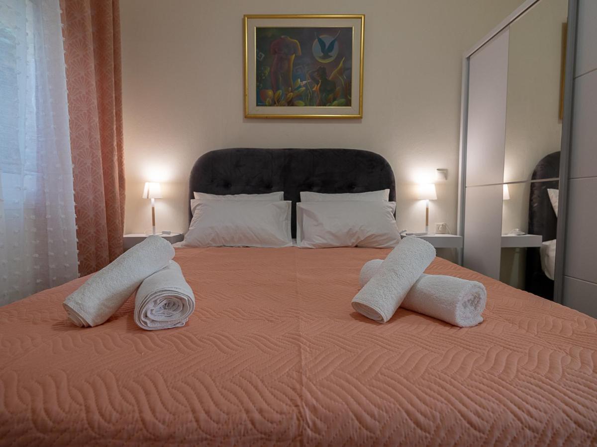 Apartment Luxury Apts Center Heraklion (Crete)