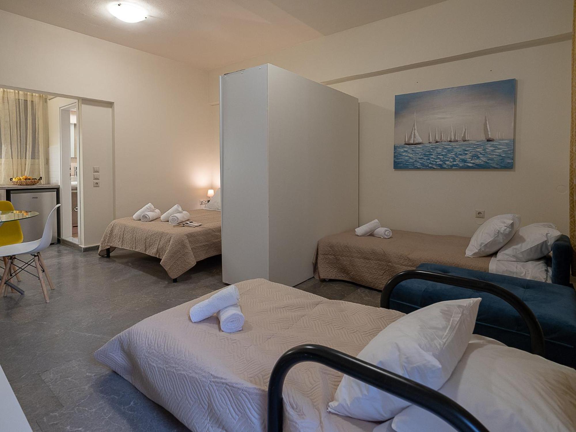 Luxury Apts Center
