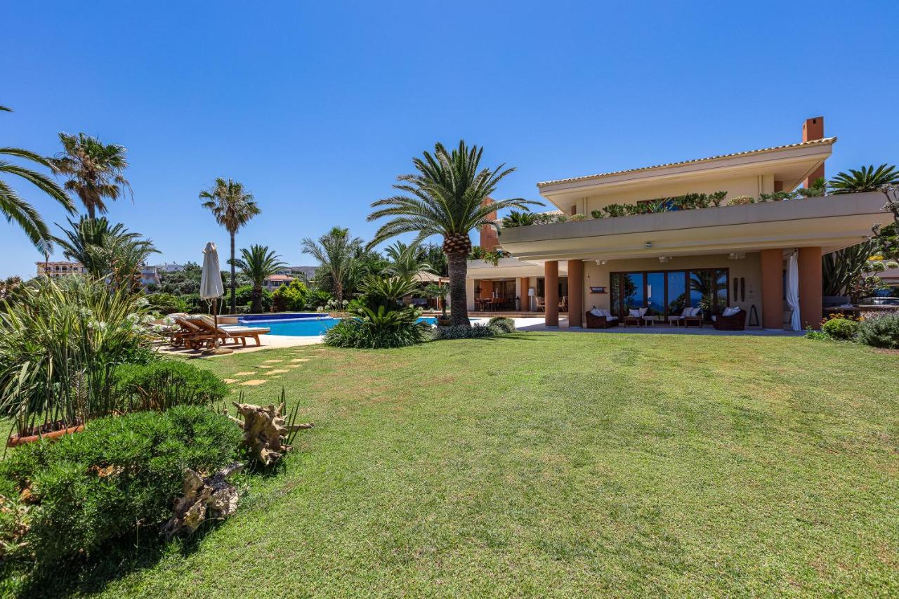 Palm Hill Villa, Royal Retreat, By Thinkvilla Villa Xiron Khorion