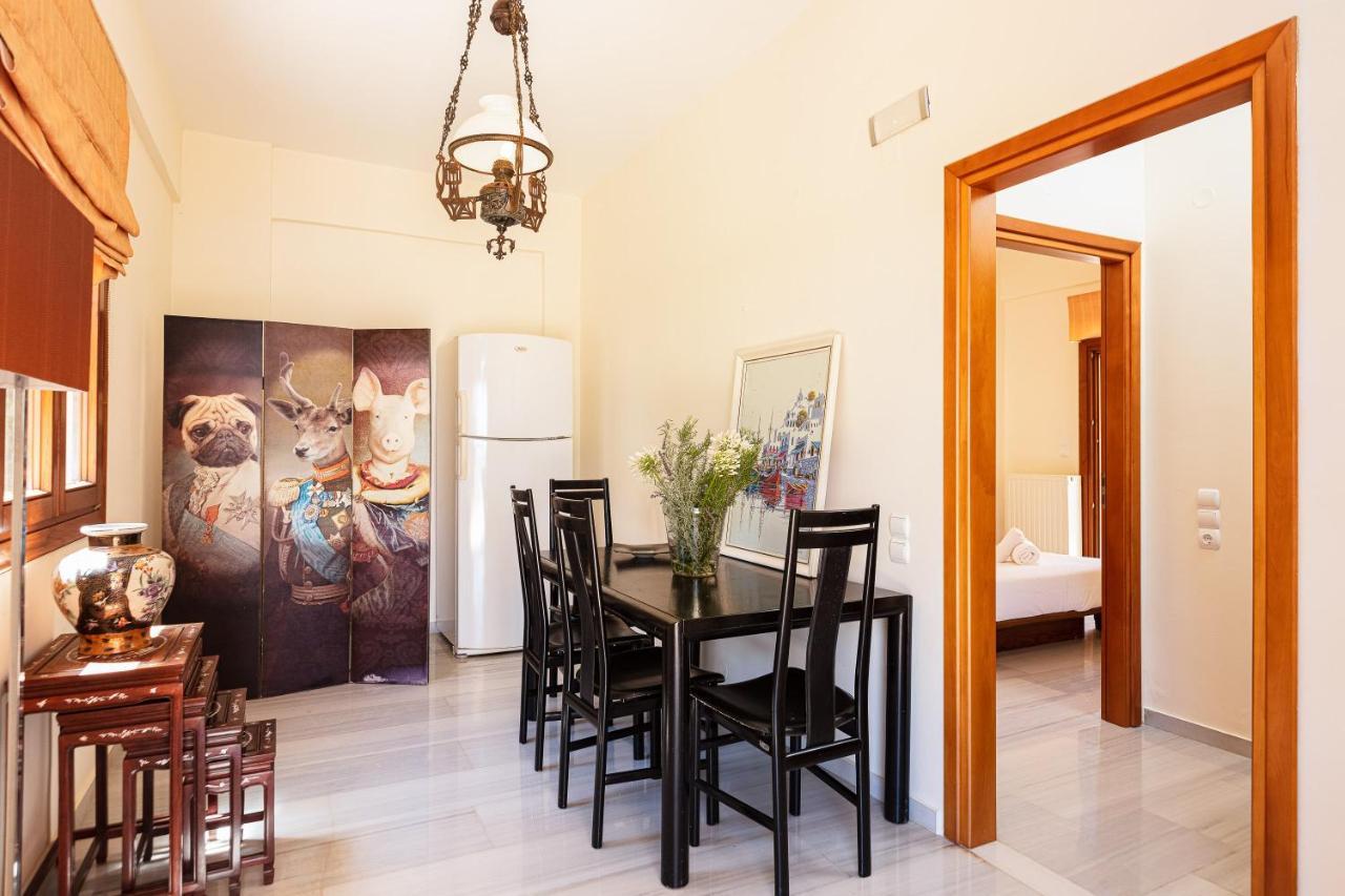 Palm Hill Villa, Royal Retreat, By Thinkvilla Villa *