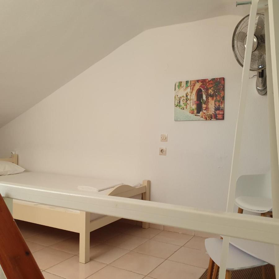 Amparoudes Apartment Kriopigi