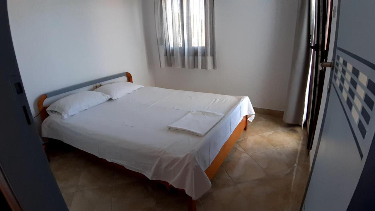 Apartment House Anna Houhlia