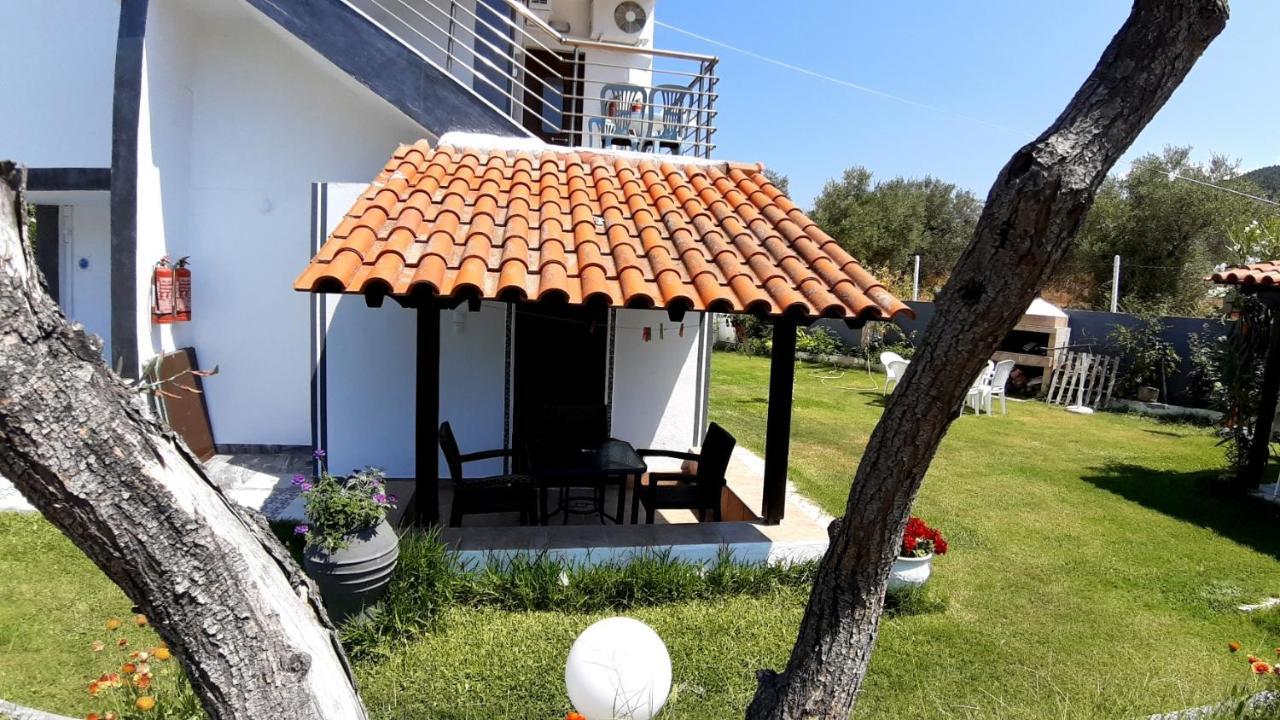 House Anna Houhlia Apartment