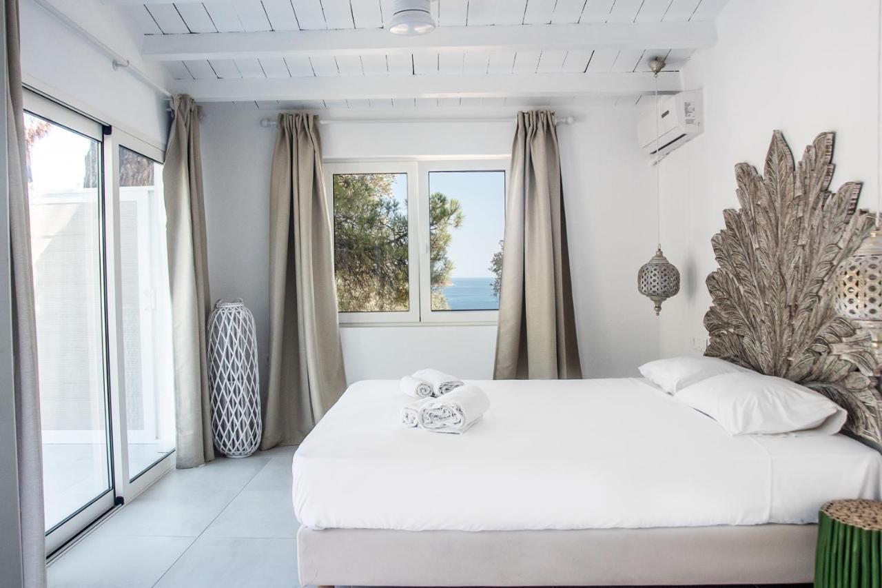 Arios, Pool, Jacuzzi And Sea * Kanapitsa (Skiathos)