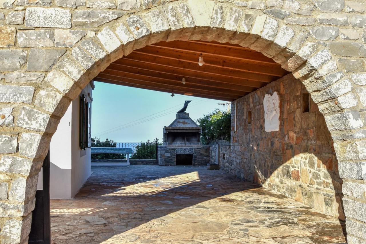 Anixiatiko Villa