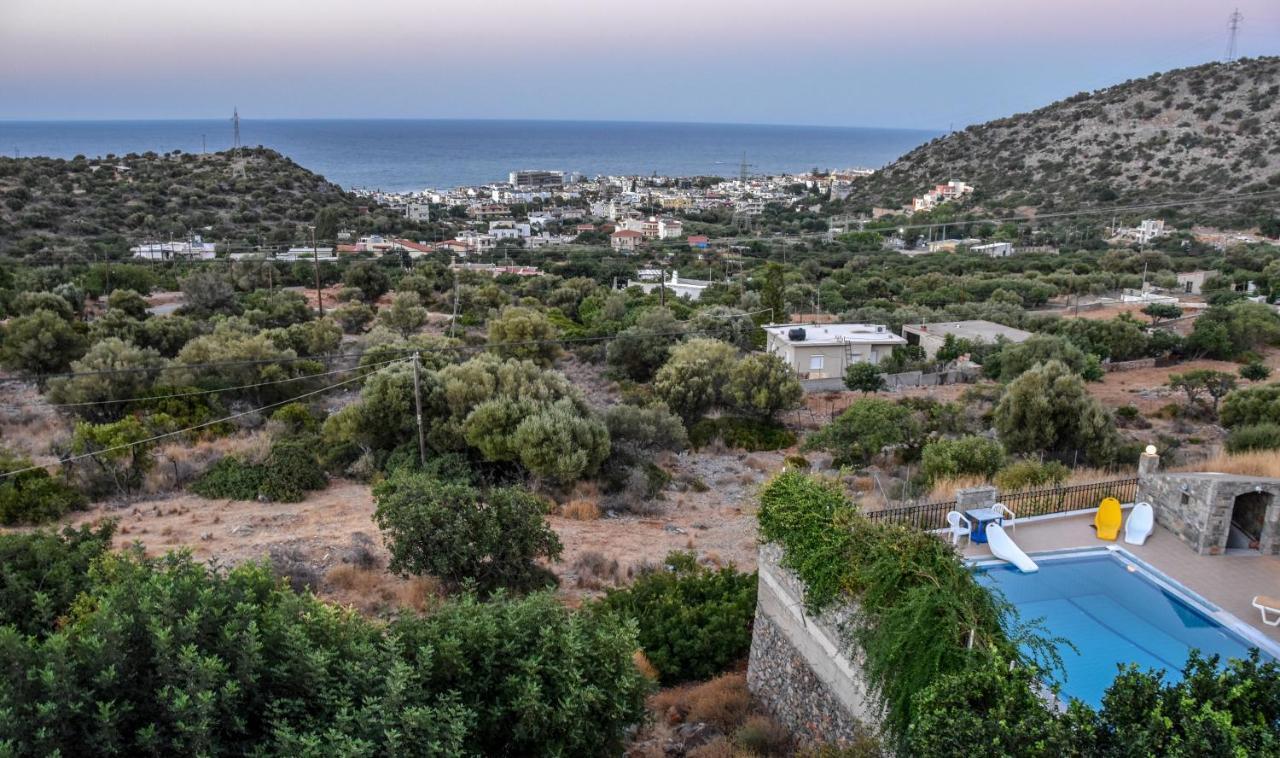 Anixiatiko Villa *