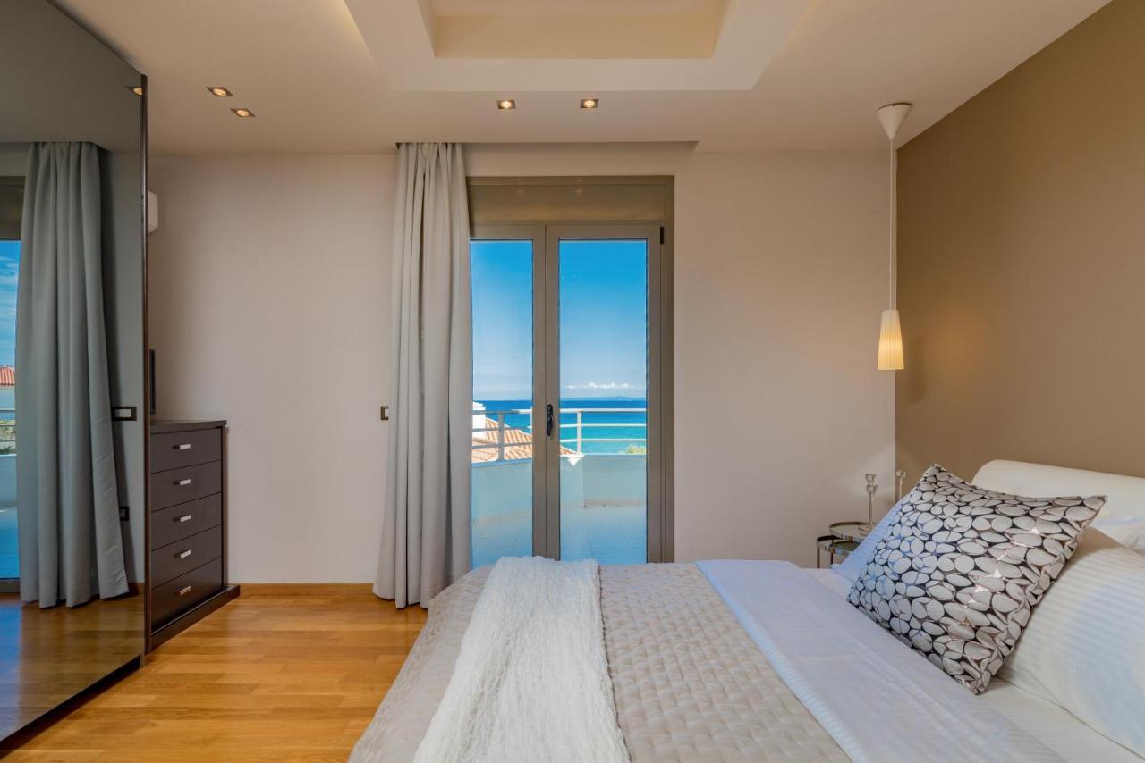 Palatia Caeli Seafront Villas, By Thinkvilla Villa