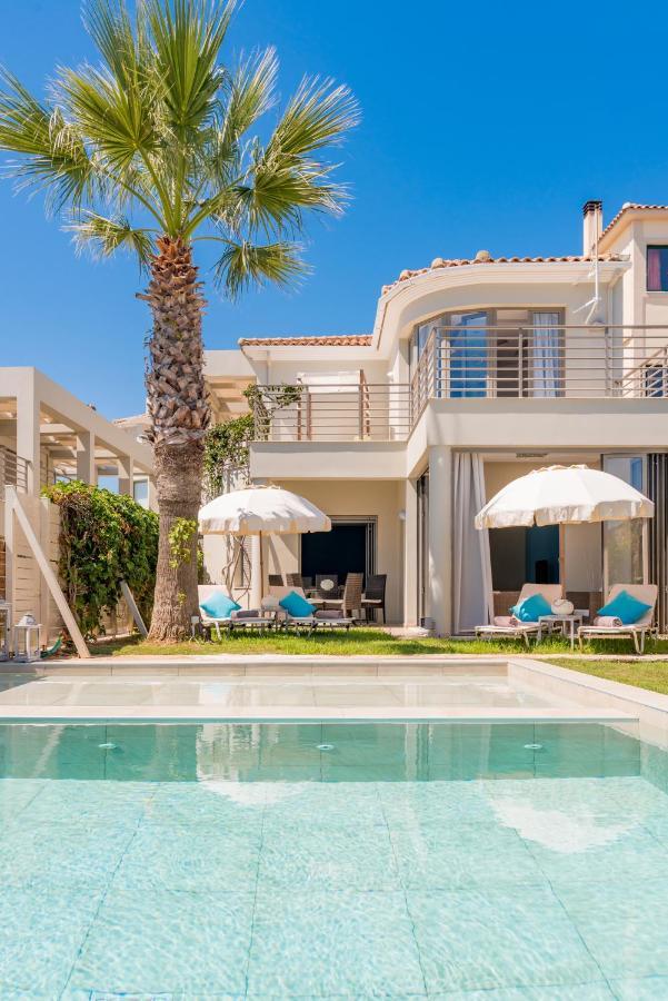 Palatia Caeli Seafront Villas, By Thinkvilla *