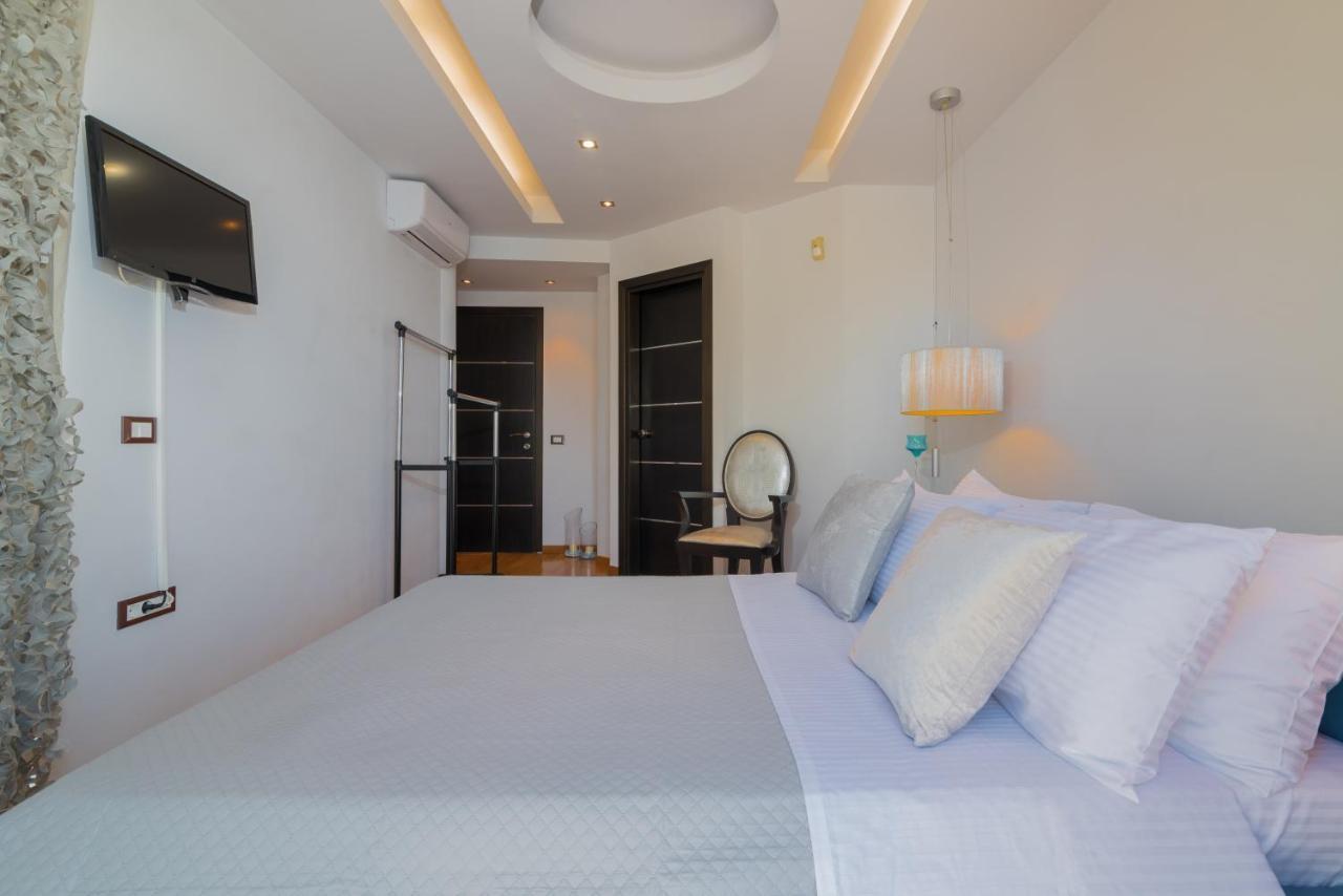 Palatia Caeli Seafront Villas, By Thinkvilla * Makris Gialos (Zakynthos)
