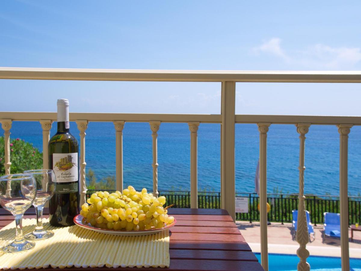 Korfos Villa *