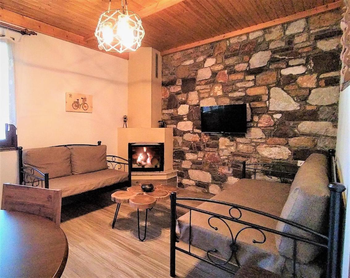 Rustic House Apartment *