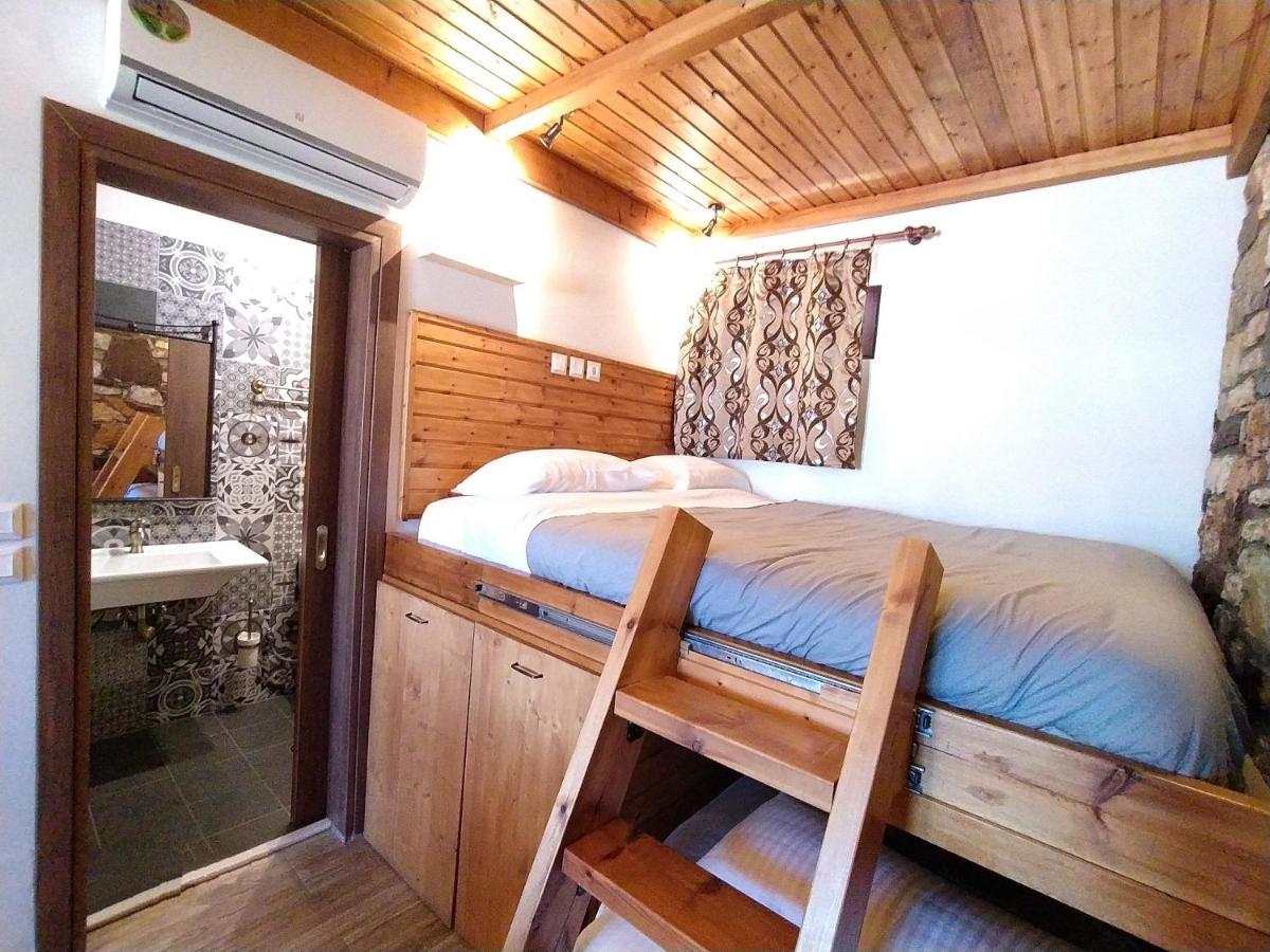 Rustic House Embonas